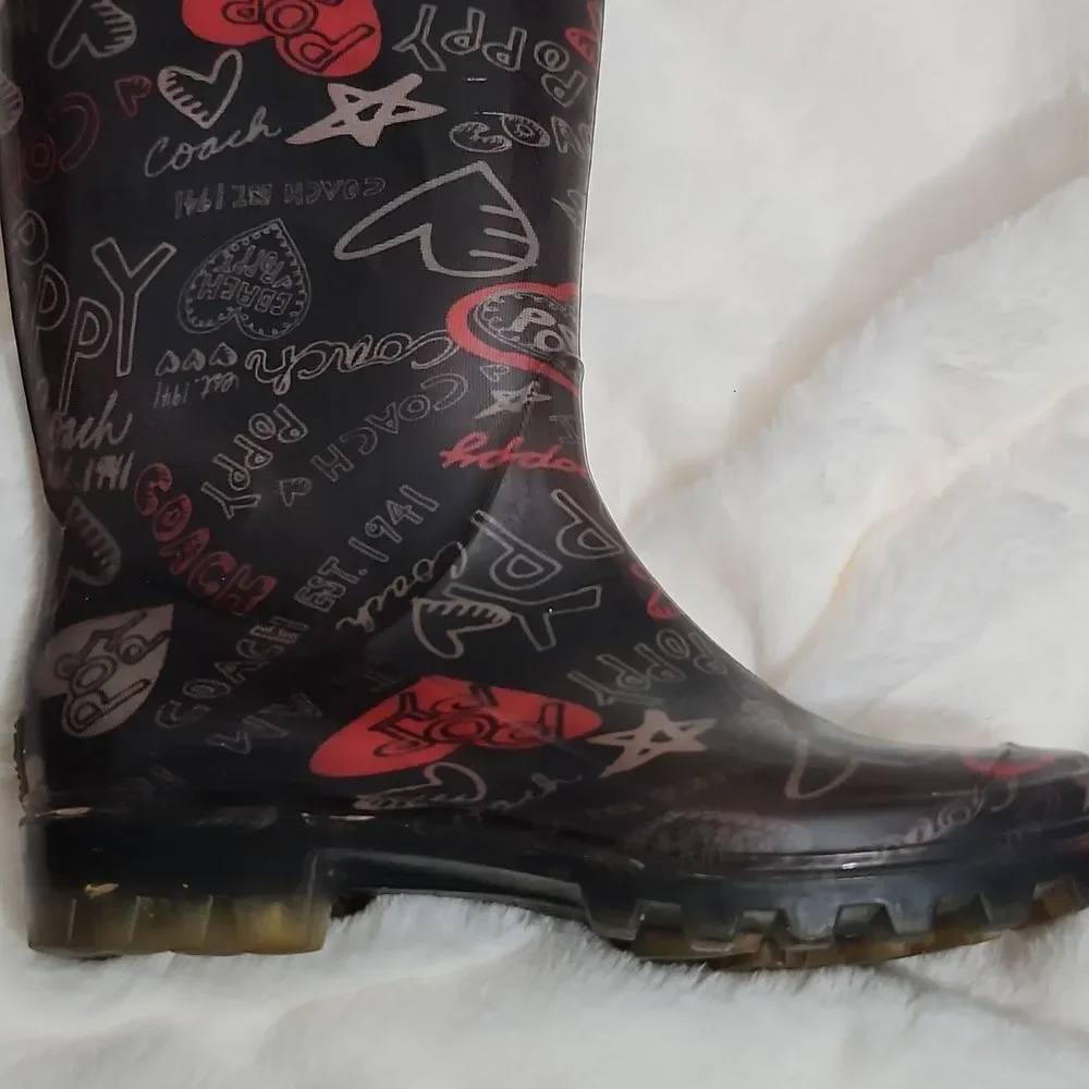 Coach Poppy Graffiti Rain Boots – Size 6 – Black/Red Logo Print